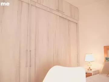 missjuliaa_ from Chaturbate