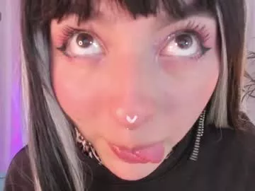 Freechat misslynn_ on Chaturbate