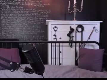 Freechat mistress_marlene on Chaturbate