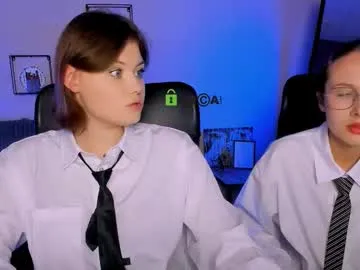 Private mona_cloud on Chaturbate