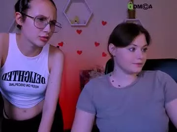 Private mona_cloud on Chaturbate