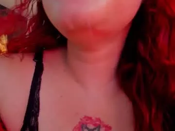 Freechat moonlover_2 on Chaturbate