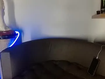 morgann_jones — CUM! [1787 tokens remaining] #hairy #muscle #latino #smoke