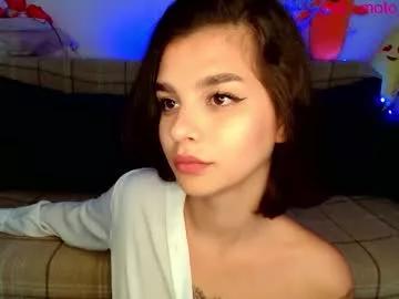 moto_ponchik from Chaturbate