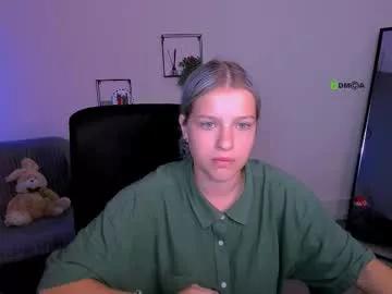nelly_storm from Chaturbate