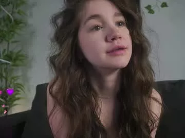 Freechat now_you_know on Chaturbate