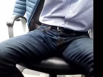 Freechat officelush on Chaturbate