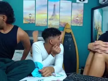 Freechat perverted_guys19 on Chaturbate