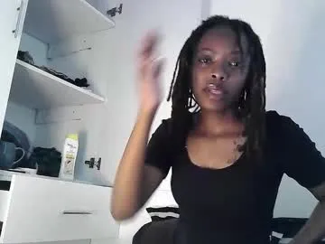 Freechat petiteebony_22 on Chaturbate