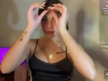 Naked Room petitegirlx69 