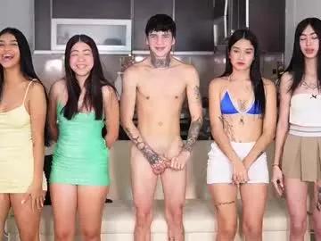 pink_ladiess from Chaturbate is Freechat
