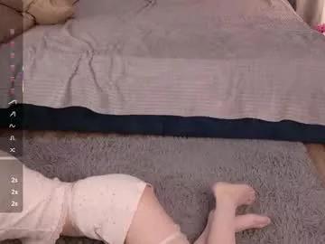 pinky_p1e69 from Chaturbate