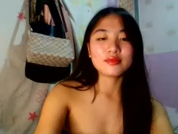 pretty_am — Hello guys welcome to my room talia here make u happy and cum today (prvt is open ) #asian #pinay #hot #petite #smalltits [340 tokens remaining]
