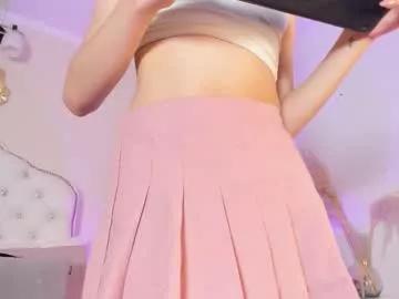 Naked Room prretty_moon_ 