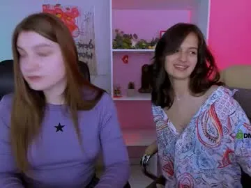 Freechat pure_radiance on Chaturbate