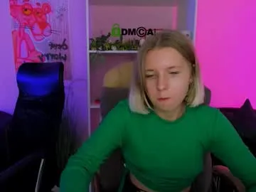 Freechat pure_radiance on Chaturbate