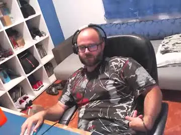 Freechat ravingr3d3 on Chaturbate