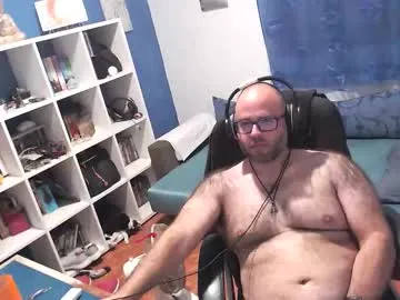 Freechat ravingr3d3 on Chaturbate