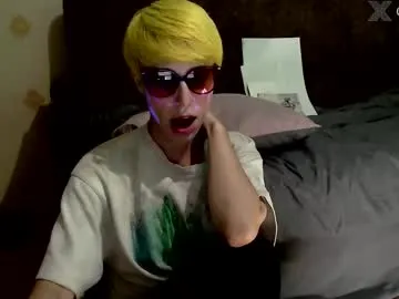 Freechat raziel_haze on Chaturbate