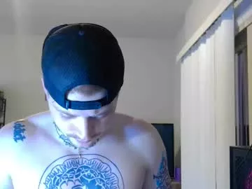 Freechat redinthebed on Chaturbate