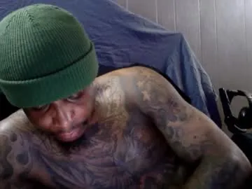 Freechat rickavelli on Chaturbate