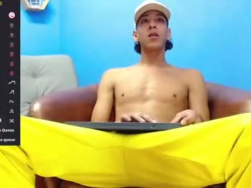 Freechat robert_kingg on Chaturbate