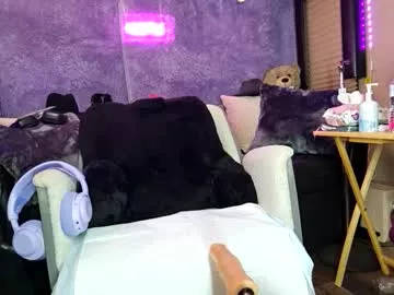 Freechat roknblaze on Chaturbate