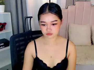 Freechat roxxy_blossom on Chaturbate