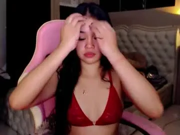 Freechat roxxy_blossom on Chaturbate