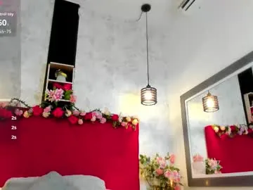 Freechat sarahescobarr on Chaturbate