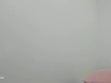 Freechat secretgirlfriendxo on Chaturbate