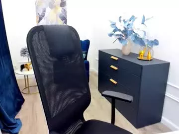 selenaemoore on Chaturbate 