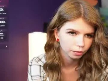 Freechat shelleyborom on Chaturbate