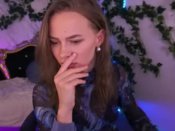 Freechat shyysiren on Chaturbate