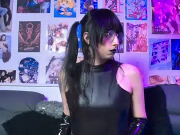 Freechat snowblack_ on Chaturbate