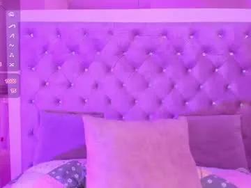 Naked Room sophia_cambpell 