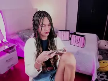 Freechat sophiecornett on Chaturbate