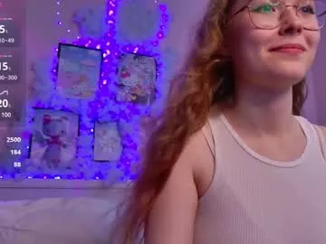 Freechat sophiesuvi on Chaturbate
