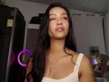 Naked Room stefanny_pllus 