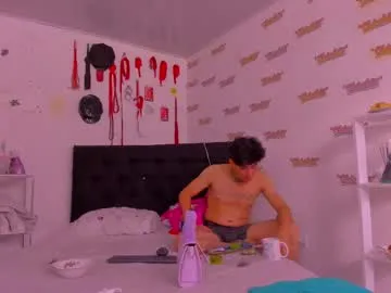 Freechat stevenfortaniax on Chaturbate