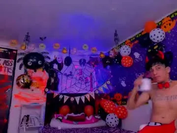 Freechat stevenfortaniax on Chaturbate