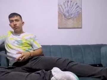 straight__friends from Chaturbate is Freechat