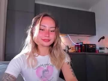 Naked Room strawberrypie99 