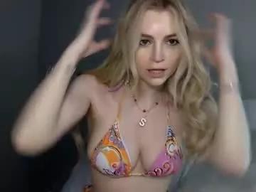 Naked Room summergracexxx 