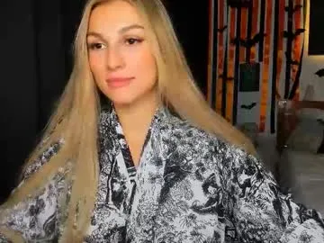 Chaturbate sunsetwithava is Group sunsetwithava — Back again... did you miss me? #blonde #nonude #tease #young #shy