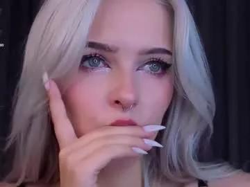 Naked Room sunshinegirlx 