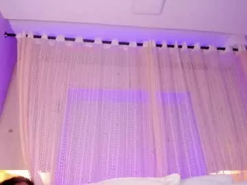 Freechat t4mmy_ on Chaturbate