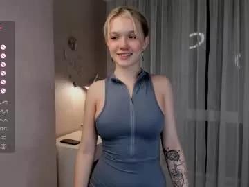 Naked Room taitechill 