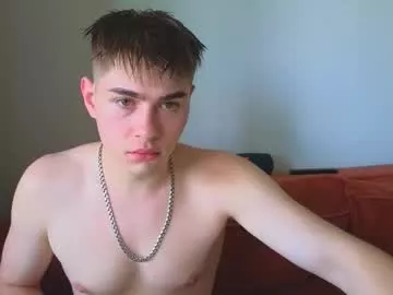 Freechat tenderlovesss on Chaturbate