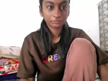 Freechat the_right_girl on Chaturbate